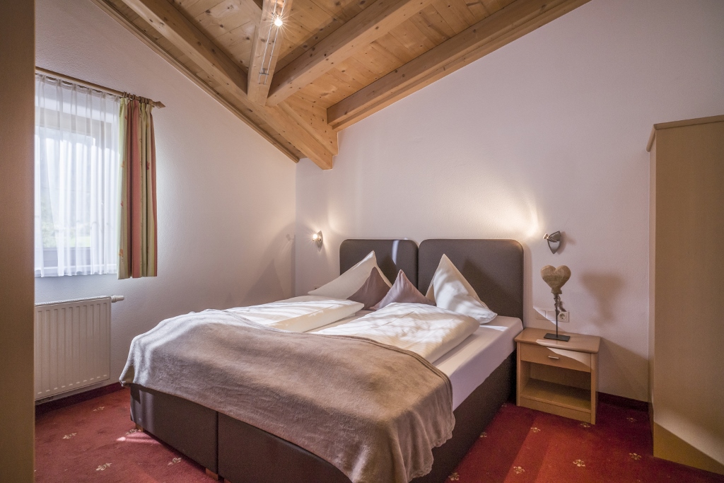 app-tina-01_original_copy_1